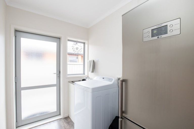 Photo of property in 10 Harris Place, Ngatea, 3503