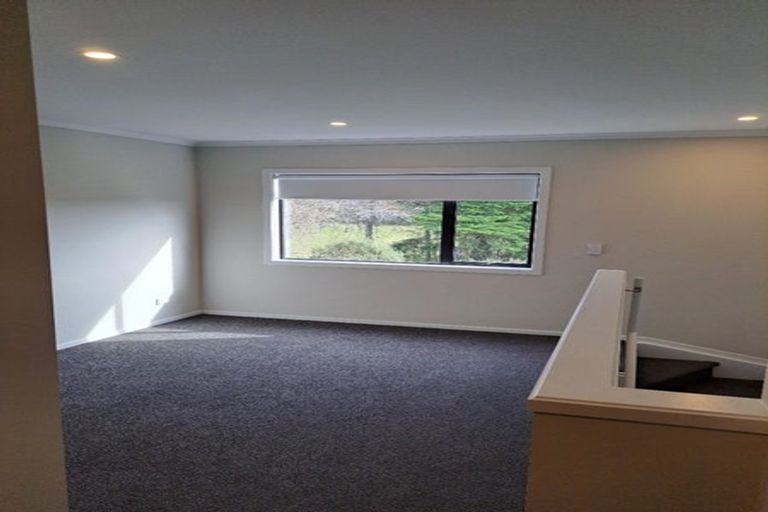 Photo of property in 2/125b Metcalfe Road, Ranui, Auckland, 0612