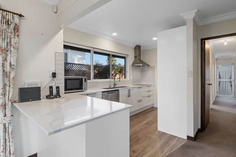 Photo of property in 2a Twelfth Avenue, Tauranga South, Tauranga, 3112