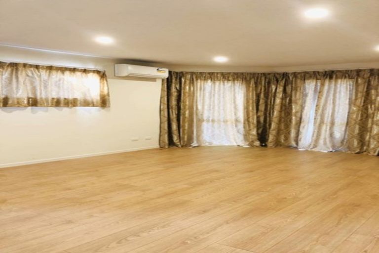 Photo of property in 14 Orchard Terrace, Riverhead, 0820