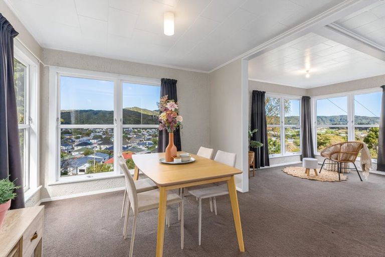 Photo of property in 43 Petrie Street, Wainuiomata, Lower Hutt, 5014
