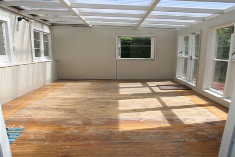 Photo of property in 1/12 Norfolk, Belmont, Lower Hutt, 5010