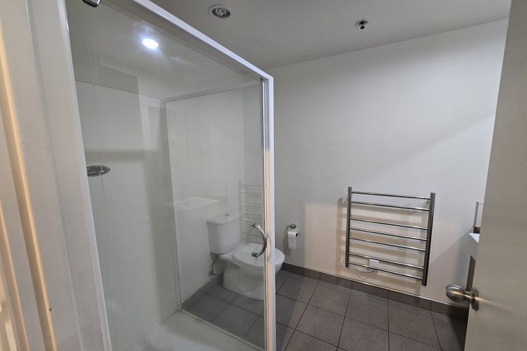 Photo of property in Royal Court Apartments, 1193unit Hinemoa Street, Rotorua, 3010