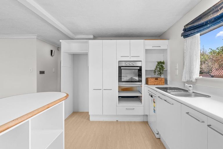 Photo of property in 17 Yellowstone Crescent, Burwood, Christchurch, 8083