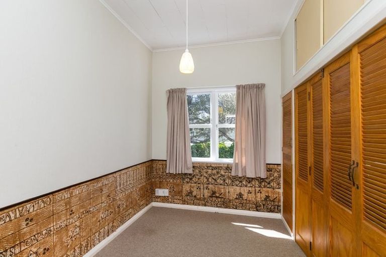 Photo of property in 61 Rolleston Street, Mount Cook, Wellington, 6021