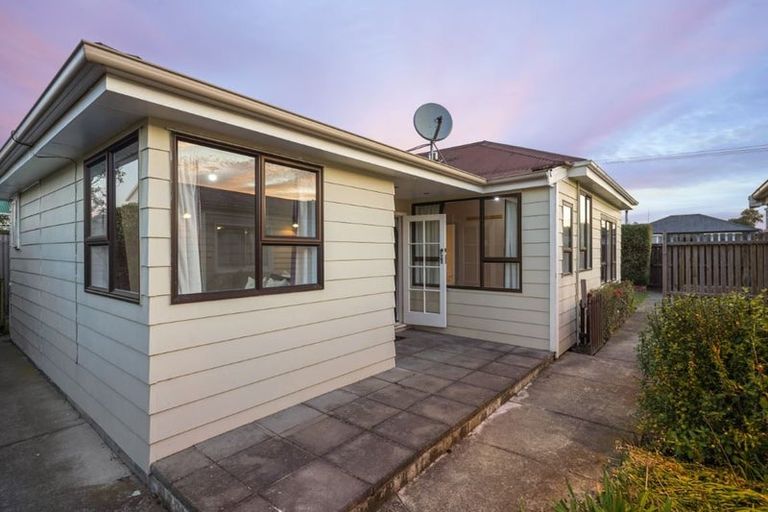 Photo of property in 39 Richill Street, Belfast, Christchurch, 8051