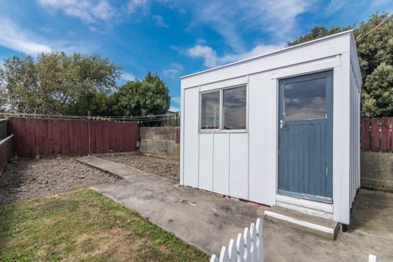 Photo of property in 15 Reuben Avenue, Brooklyn, Wellington, 6021