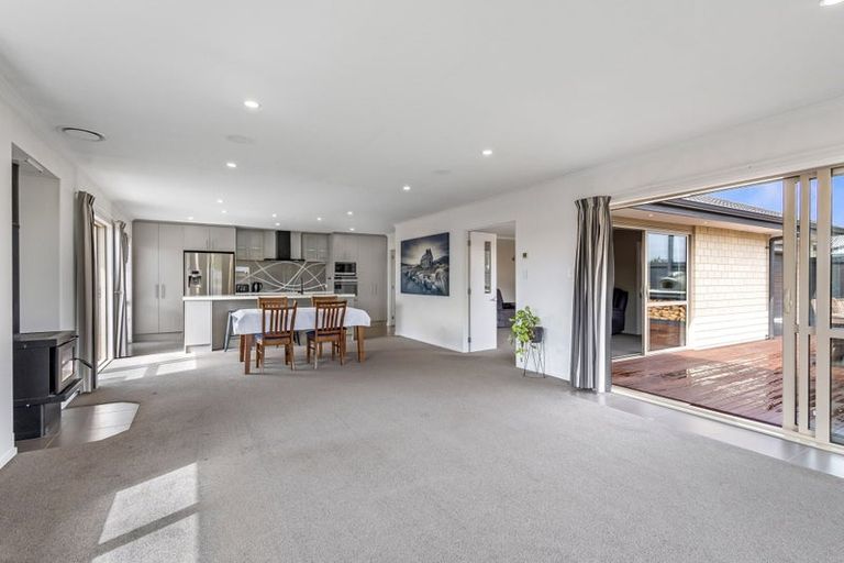 Photo of property in 111 Lowes Road, Rolleston, 7614