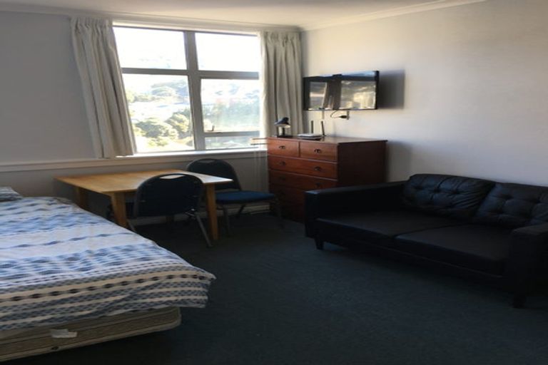 Photo of property in Quest/richard Pearse Apartment, 219u8a Willis Street, Te Aro, Wellington, 6011