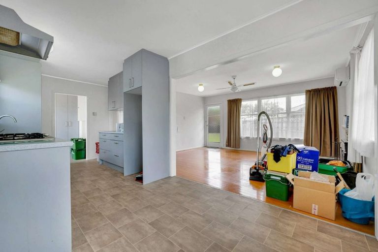 Photo of property in 27 Kairanga Street, Mangere East, Auckland, 2024