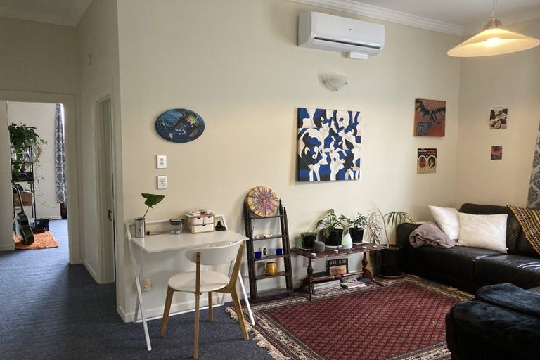 Photo of property in 16a Thompson Street, Mount Cook, Wellington, 6011