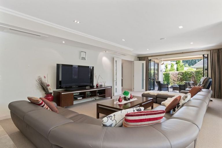 Photo of property in 2 Royal Court, Northwood, Christchurch, 8051