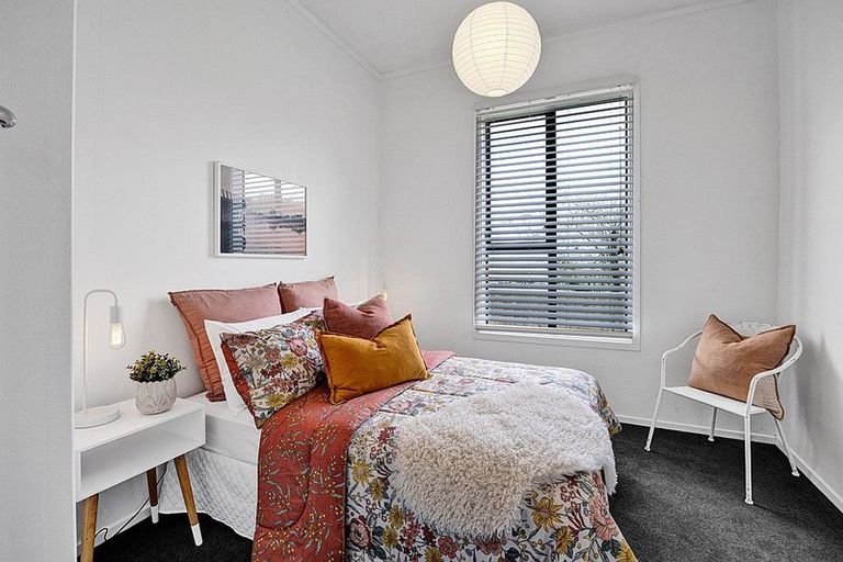 Photo of property in 39a Portia Street, Stratford, 4332