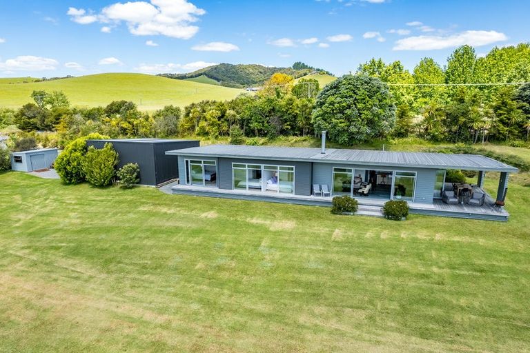 Photo of property in 610b Puketona Road, Haruru, 0204