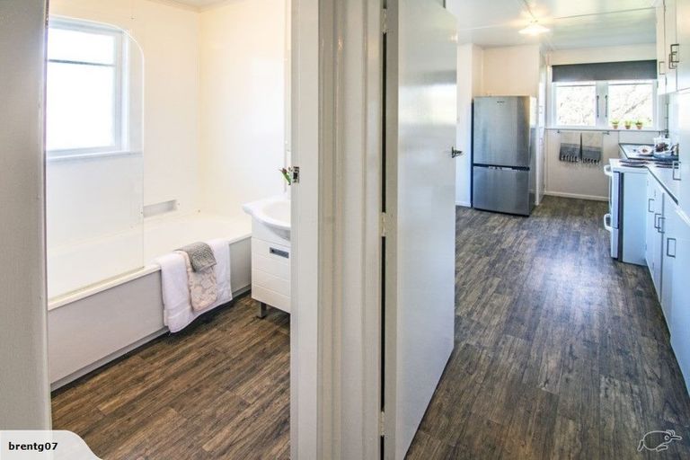 Photo of property in 61 Makoura Road, Masterton, 5810