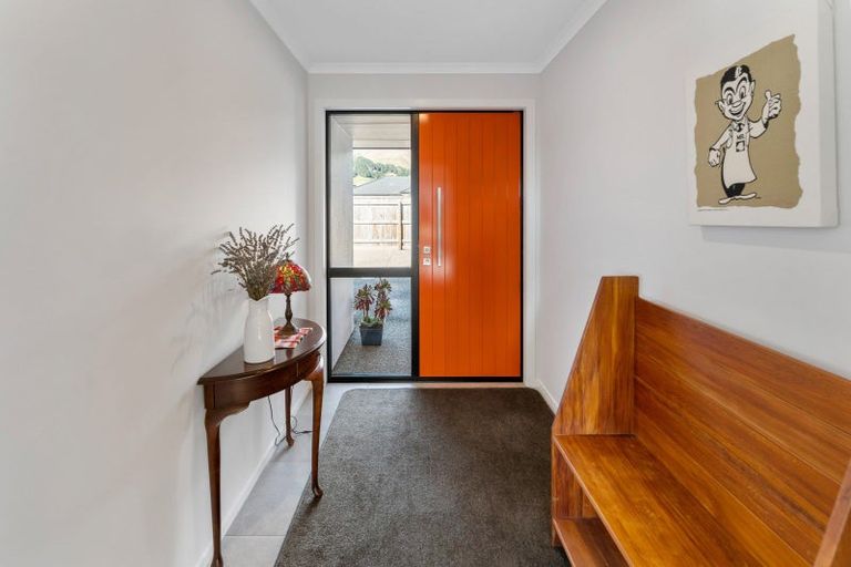 Photo of property in 11 Mellifera Place, Richmond, 7020