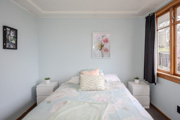 Photo of property in 18 Oxford Street, Holmes Hill, Oamaru, 9401