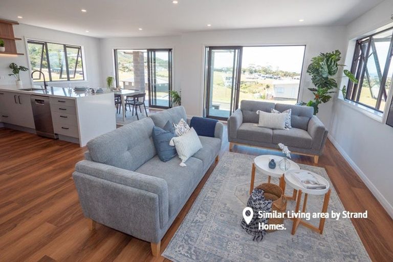 Photo of property in 1 Midgard Road, Coopers Beach, 0420