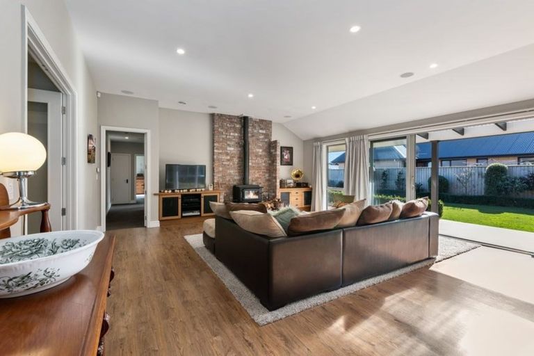 Photo of property in 14 New Creek Mews, Rolleston, 7614