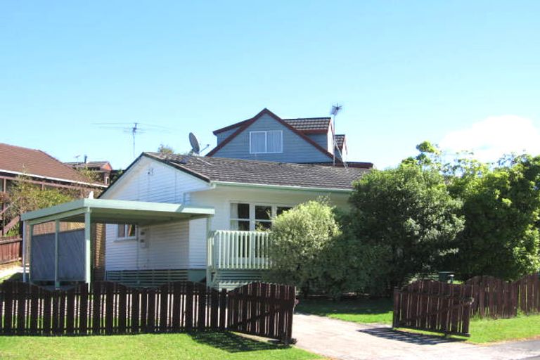 Photo of property in 46 Nui Mana Place, Te Atatu South, Auckland, 0610