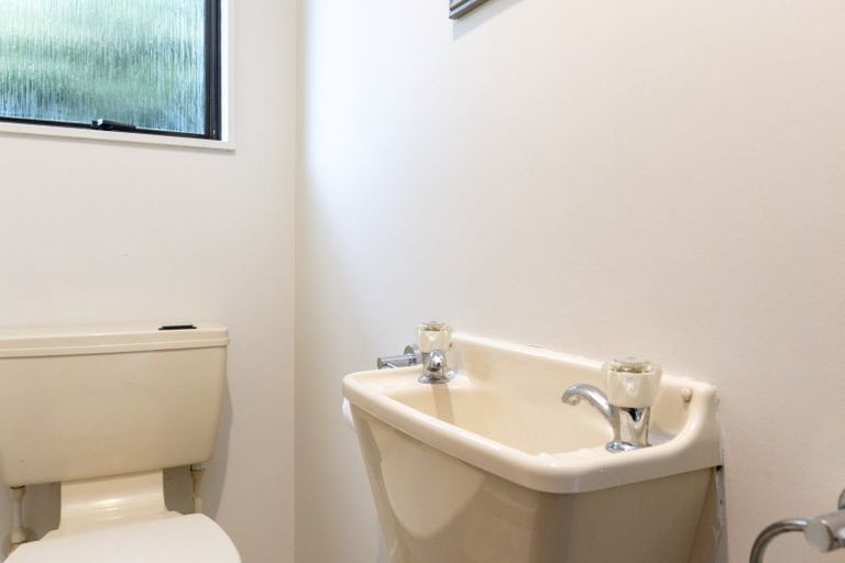 Photo of property in 85 Rifle Range Road, Taupo, 3330