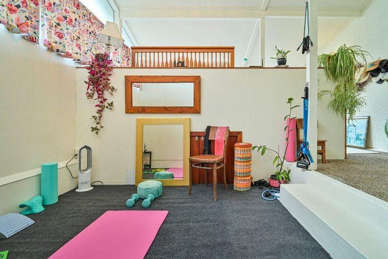 Photo of property in 21 Albany Lane, Havelock North, 4130