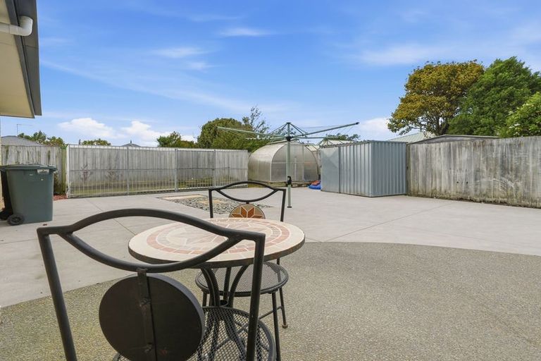 Photo of property in 4 Devon Crescent, Darfield, 7510