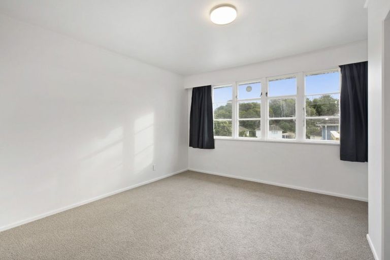 Photo of property in 86a Dimock Street, Titahi Bay, Porirua, 5022