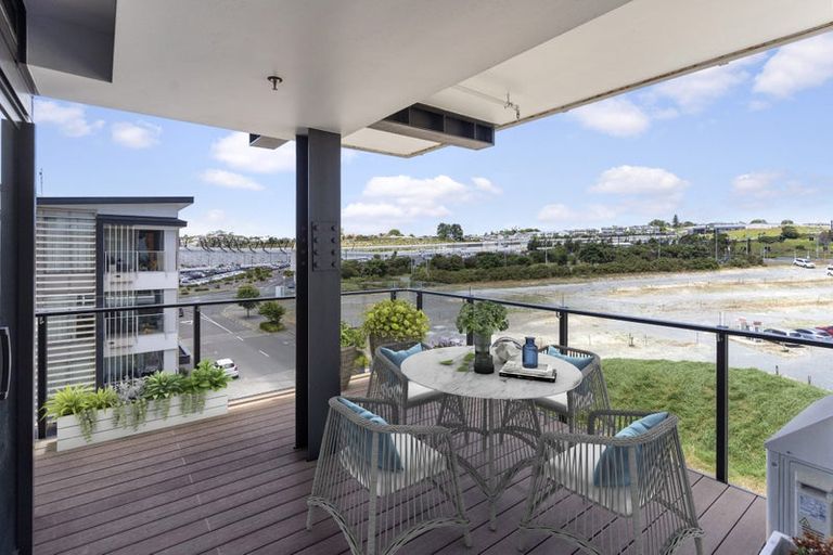 Photo of property in 322/3 Kaipiho Lane, Albany, Auckland, 0632