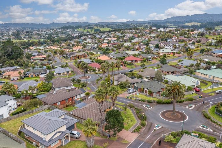 Photo of property in 1 San Diego Court, Henderson, Auckland, 0612