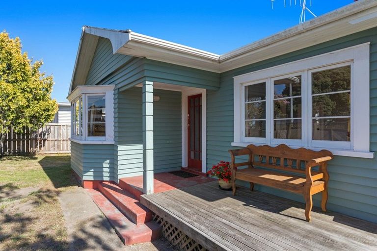 Photo of property in 64 Domain Road, Whakatane, 3120