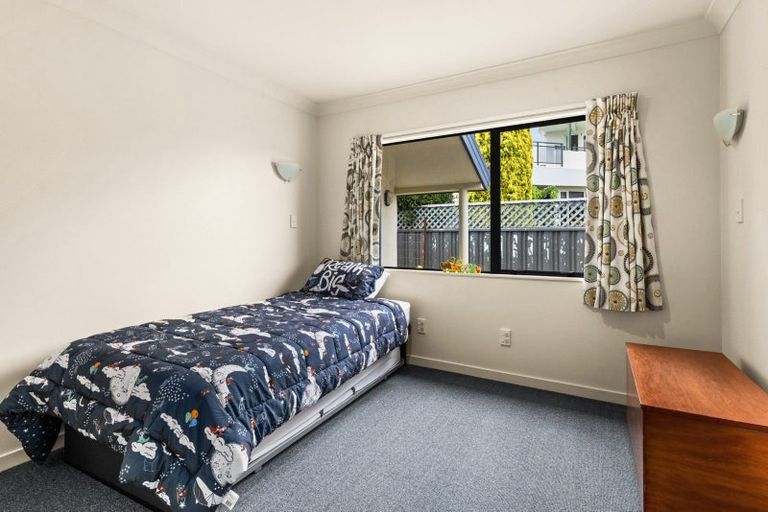 Photo of property in 12 Arcadia Lane, Havelock North, 4130