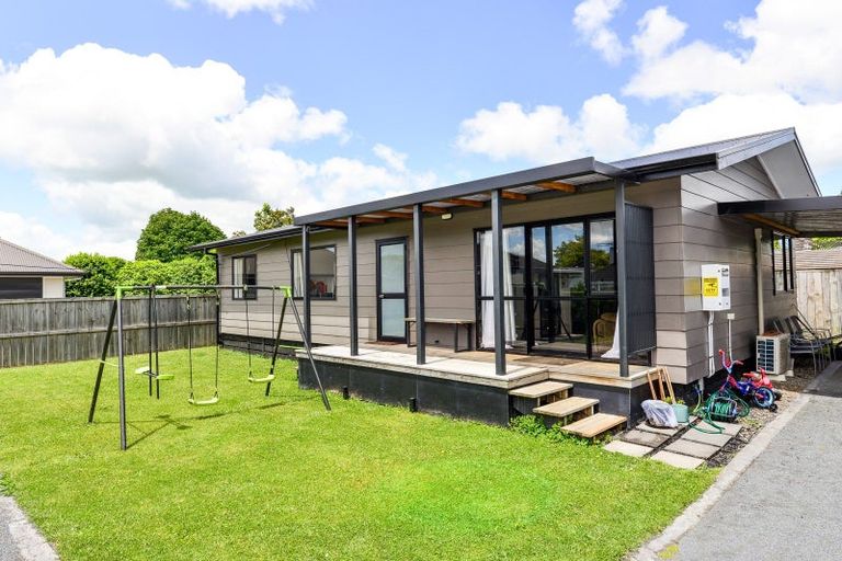 Photo of property in 18b Strowan Avenue, Fairfield, Hamilton, 3214
