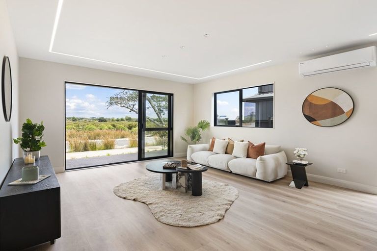 Photo of property in 51 Emerald Avenue, Rosehill, 2113