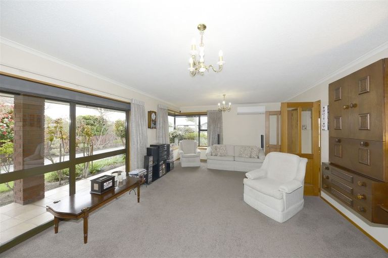 Photo of property in 377 Harewood Road, Bishopdale, Christchurch, 8053