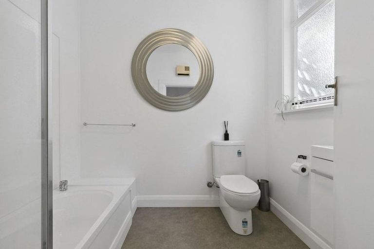 Photo of property in 53 Wilton Road, Wilton, Wellington, 6012