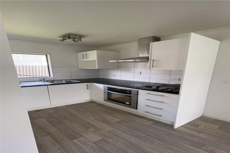 Photo of property in 1 Wood Avenue, Mangere East, Auckland, 2024