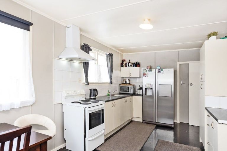 Photo of property in 15 Dunbeath Crescent, Kew, Invercargill, 9812
