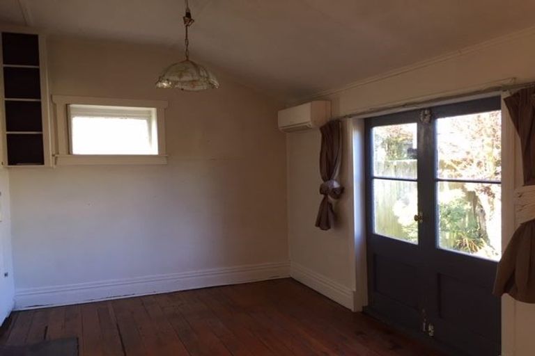 Photo of property in 60 Grafton Street, Waltham, Christchurch, 8011