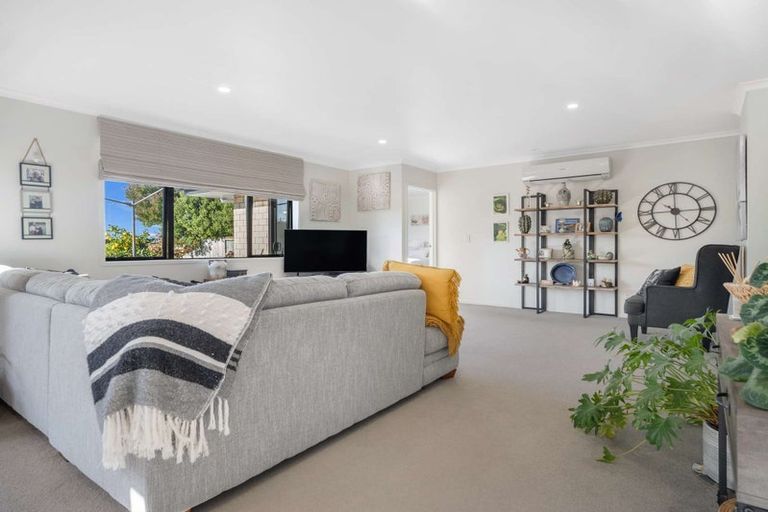 Photo of property in 35 Benner Drive, Ngatea, 3503