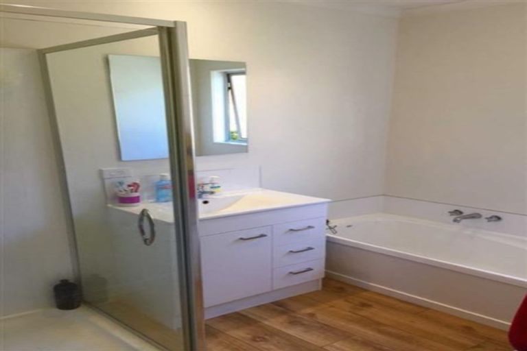 Photo of property in 251 Bridge Street, The Wood, Nelson, 7010