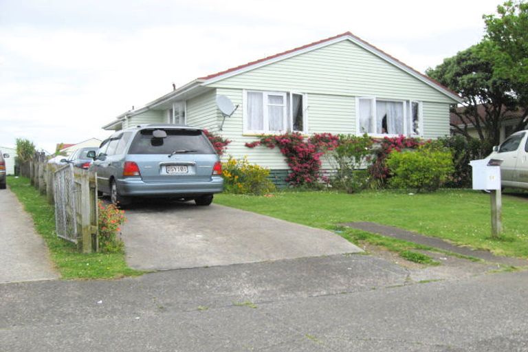 Photo of property in 51 Idlewild Avenue, Mangere, Auckland, 2022