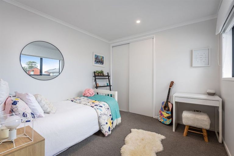 Photo of property in 9 Fort Lincoln Loop, Karaka, Papakura, 2113