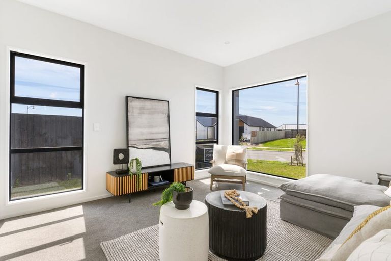 Photo of property in 13 Lumino Terrace, Peacocke, 3206