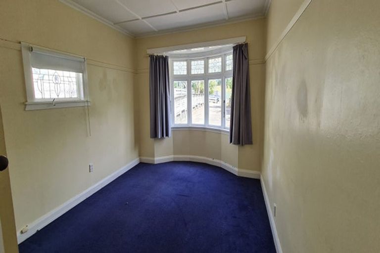 Photo of property in 96 Nairn Street, Mount Cook, Wellington, 6011