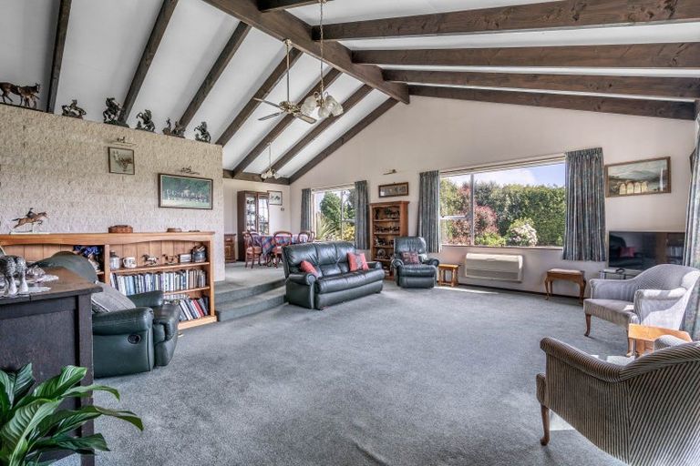 Photo of property in 10 Steel Road, West Plains, Invercargill, 9874