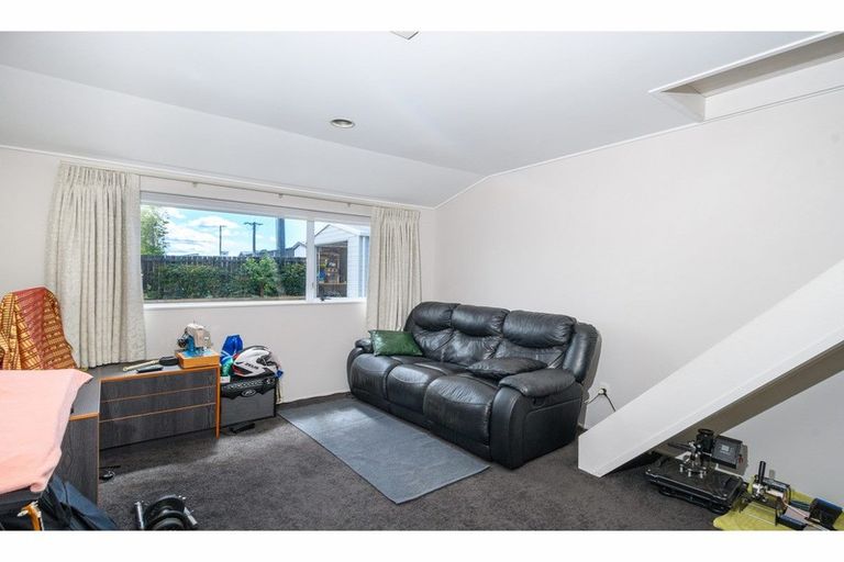 Photo of property in 369a Hobsonville Road, Hobsonville, Auckland, 0618