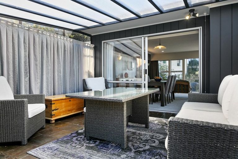 Photo of property in 96 Wakeman Road, Acacia Bay, Taupo, 3330
