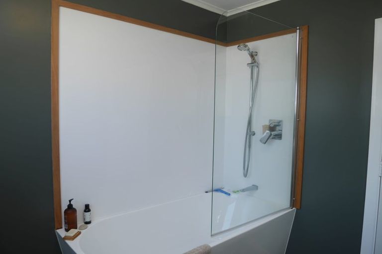 Photo of property in 71 Ocean Road, Paraparaumu Beach, Paraparaumu, 5032