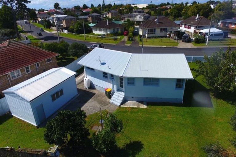 Photo of property in 11 Jordan Road, Mangere, Auckland, 2022